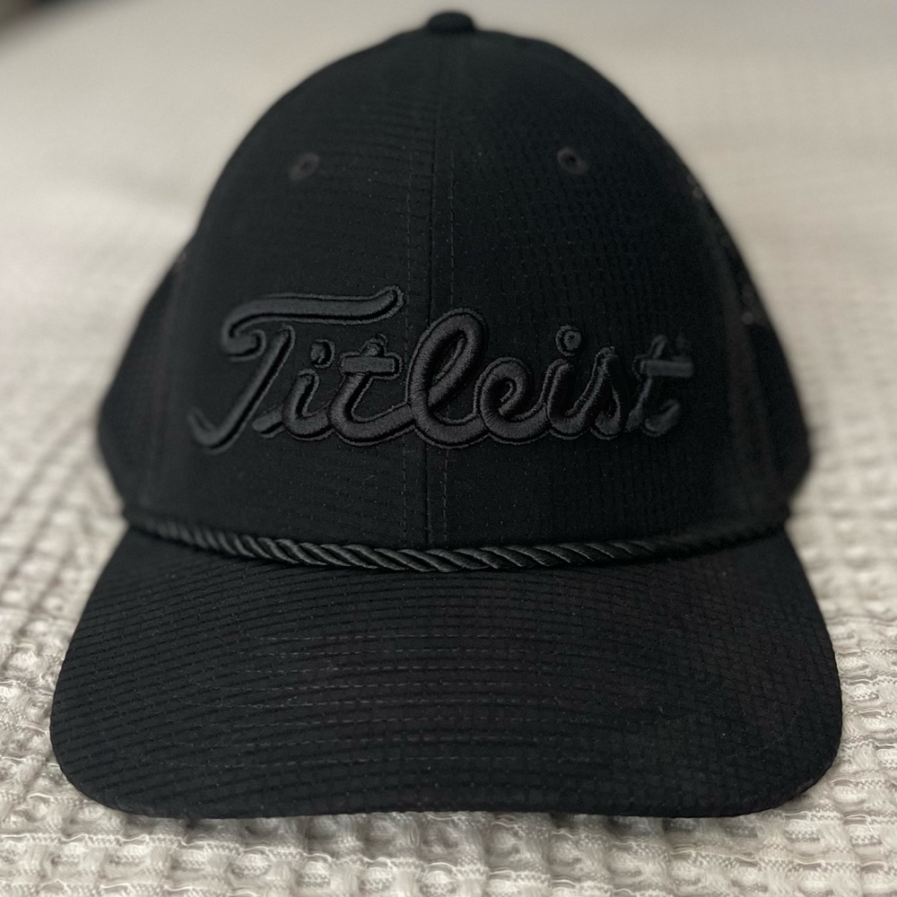 Titleist golf hat